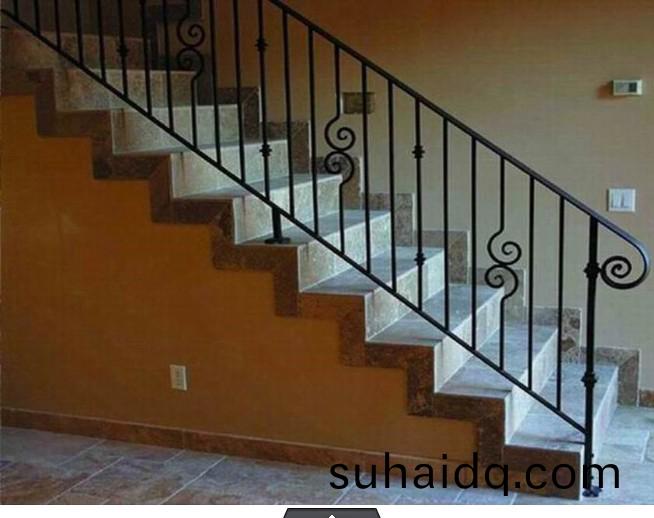 鐵藝樓(lou)梯案(an)例(li)